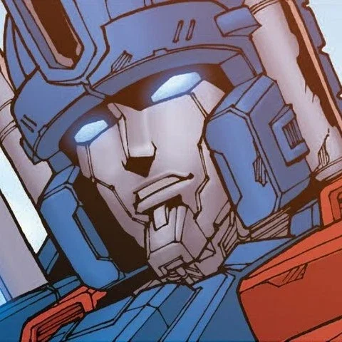 ULTRA MAGNUS ≛