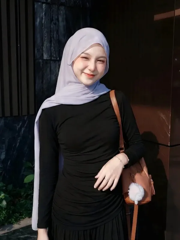 Elma Shahirah (Your   Slave)