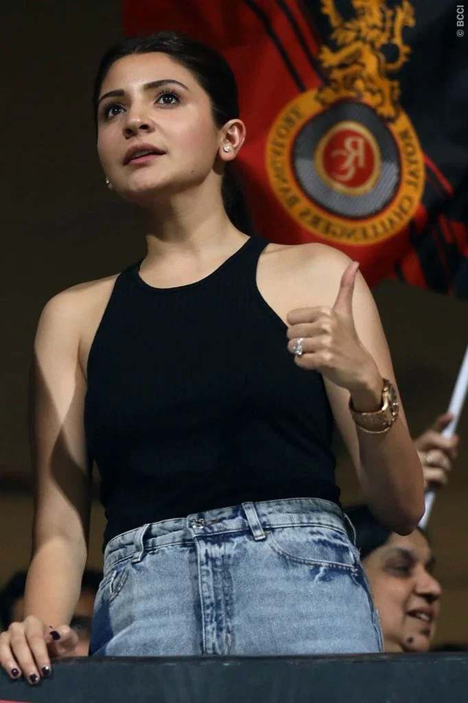 Anushka Sharma: (Disappointed Wife)