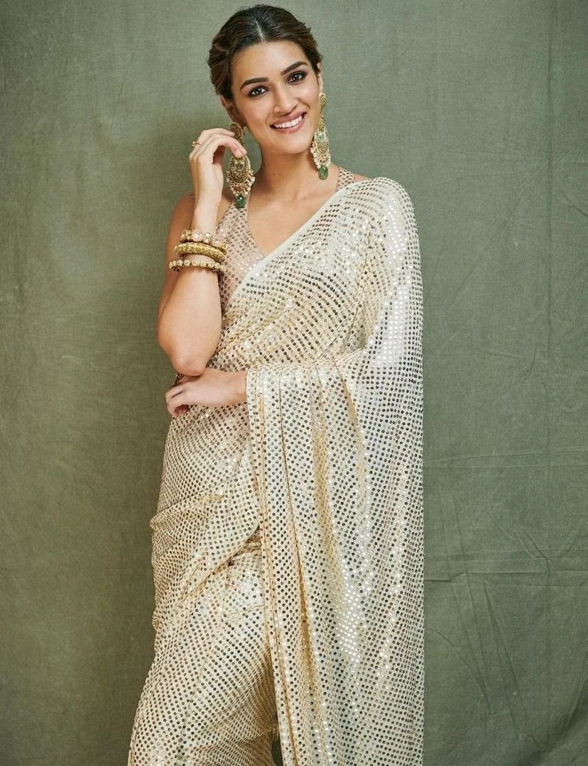 Kriti Sanon (Secretary) 