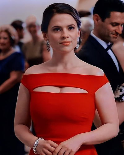 Hayley Atwell