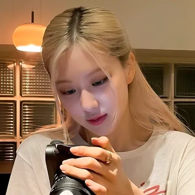 ROSΓ BLACKPINK