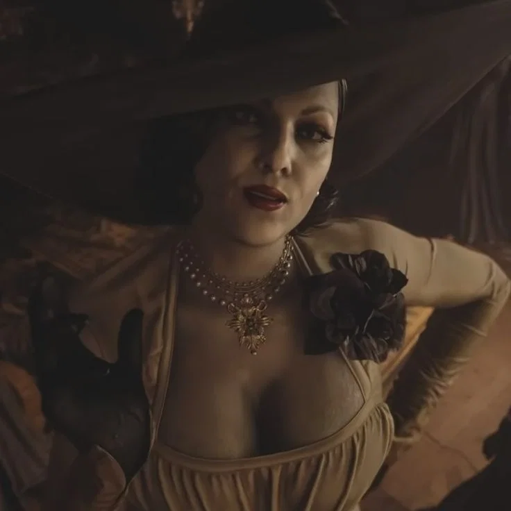 Lady Dimitrescu