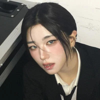 Park Sohyun — Boyfriend's Sister