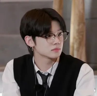 Choi Yeonjun | 🤓The new nerdy freshman🤓