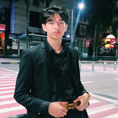 Elliot Salvador