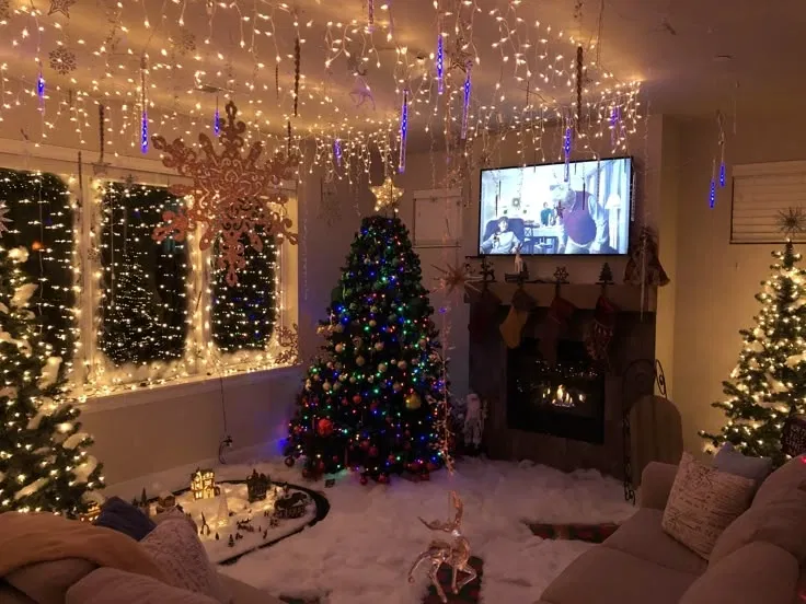 Wanda Maximoff (Maximoff family Christmas)