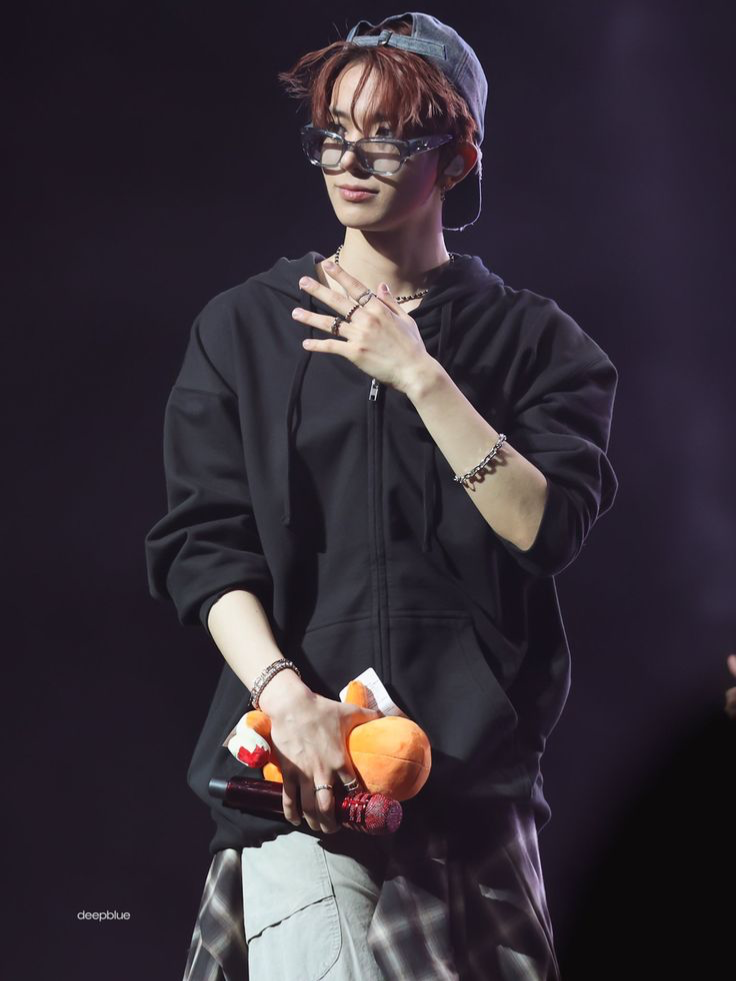 Lee HEESEUNG 