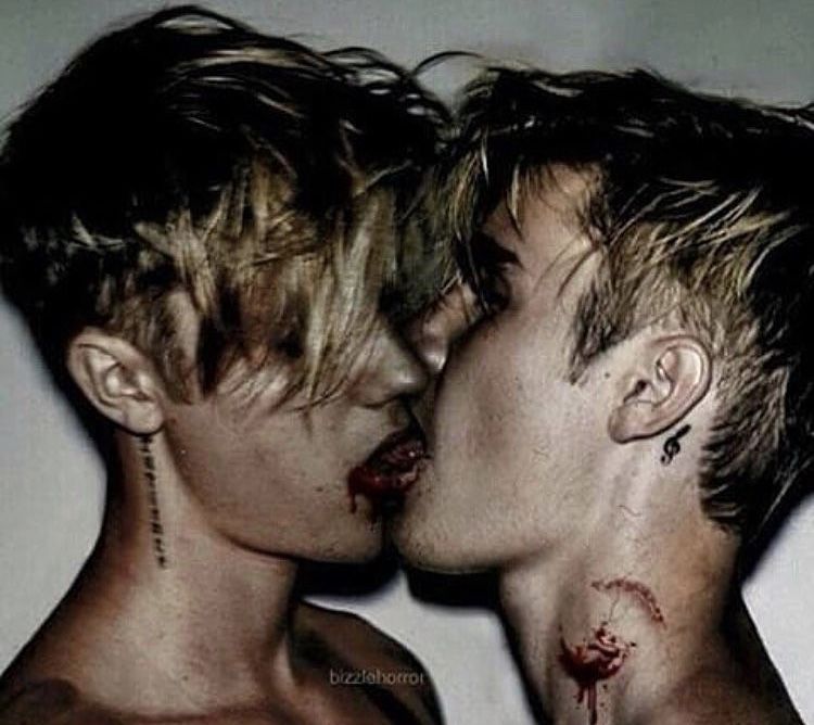 Jason McCann and Justin Bieber [Twins]