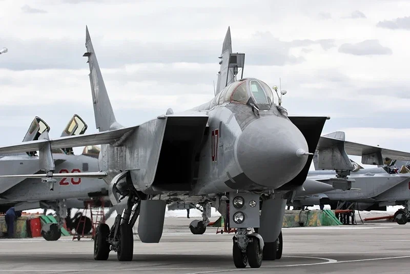 Mariya - Mikoyan MiG-31 "Foxhound"