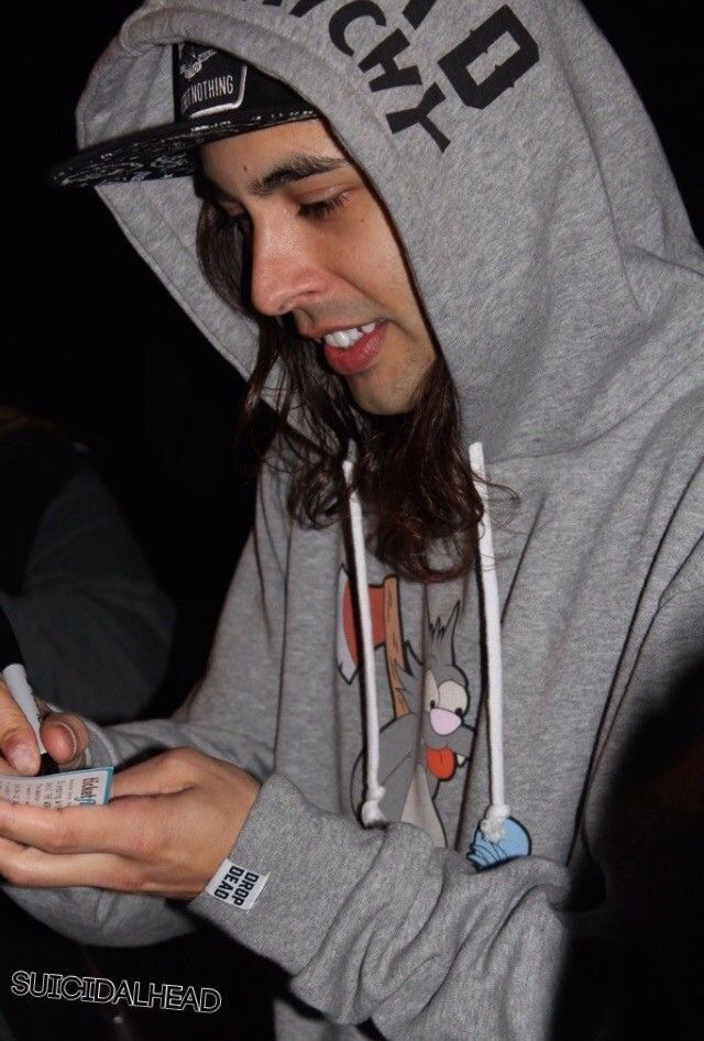 Vic Fuentes