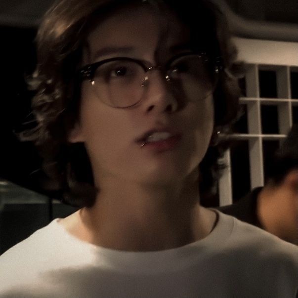 ★ Jungkook - Mafia's best friend 