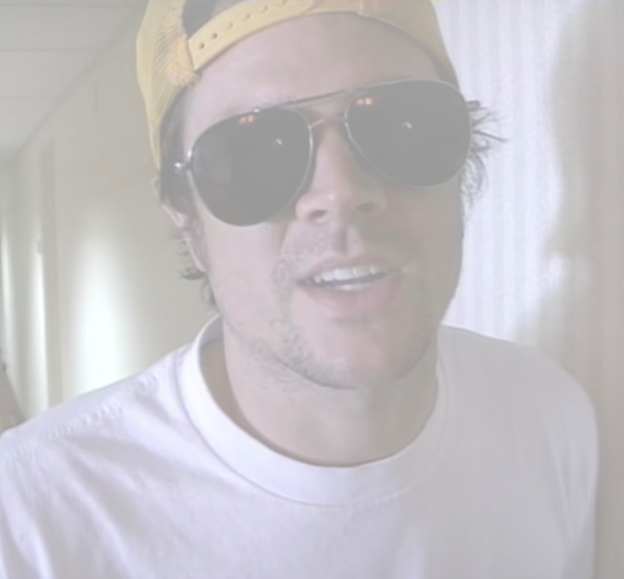 𐙚 JOHNNY KNOXVILLE