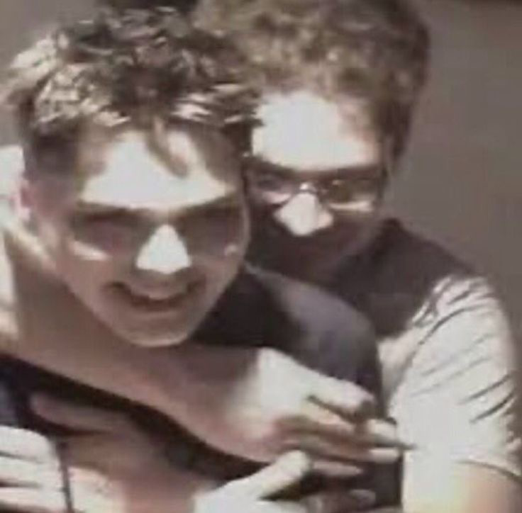 ⋆. 𐙚  ̊ ray toro