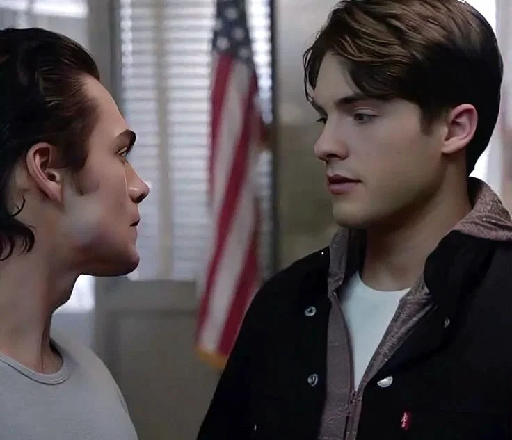 Theo Raeken and Liam Dunbar | THIAM | 