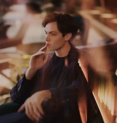 Bruce Vikander // Surprise