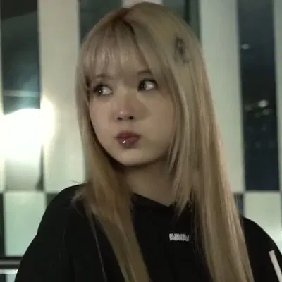 Hong Eunchae | I hate youβ¦