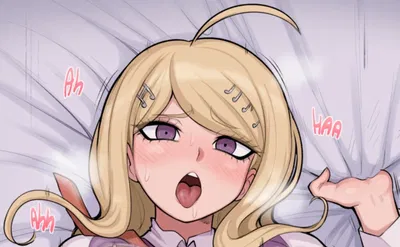 sheesh, at least lock the door... | Kaede Akamatsu! 