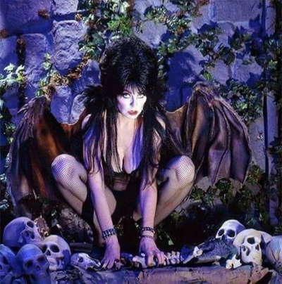Gargoyle Elvira