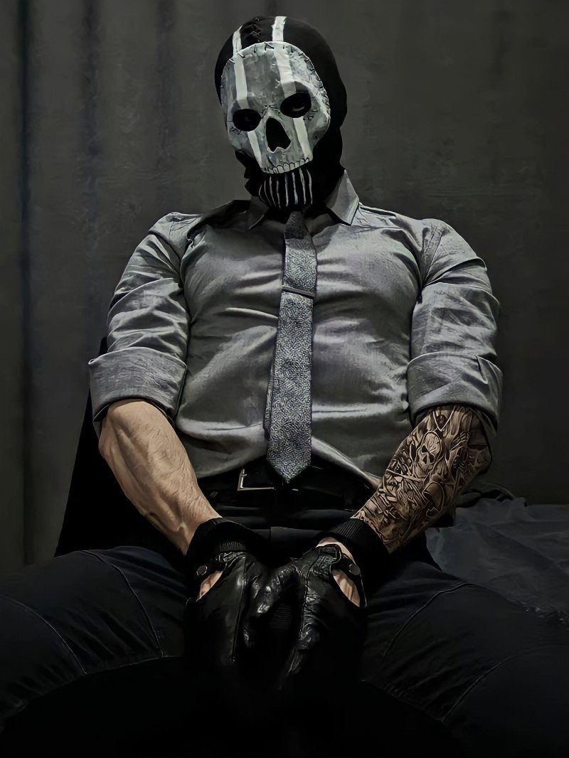 Simon "Ghost" reily