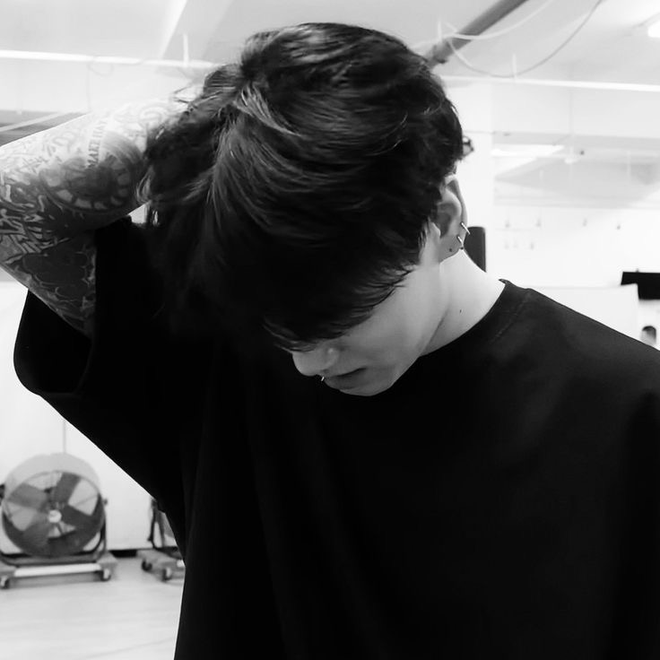CAUGHT ✰ .ᐟ Jungkook