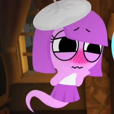 Luna - Shy ghost! >///<