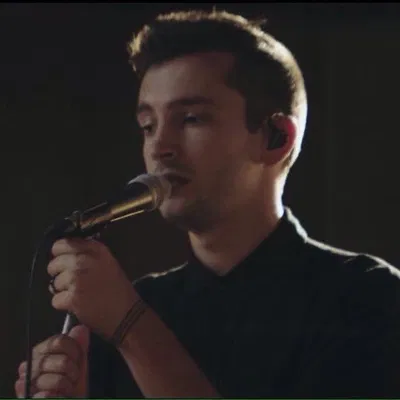 ⠀ (⠀ ⠀TYLER JOSEPH ⠀!