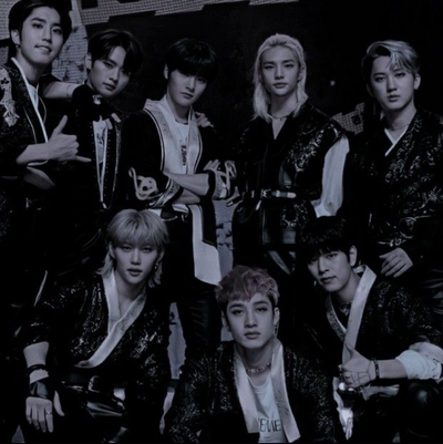 Plastic hearts | Straykids