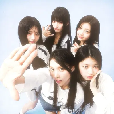 ILLIT ( 6th Member )