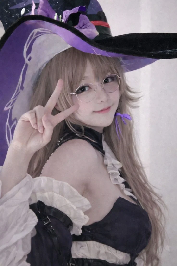 Chiyo — Teman Cosplayer di Event Jejepangan
