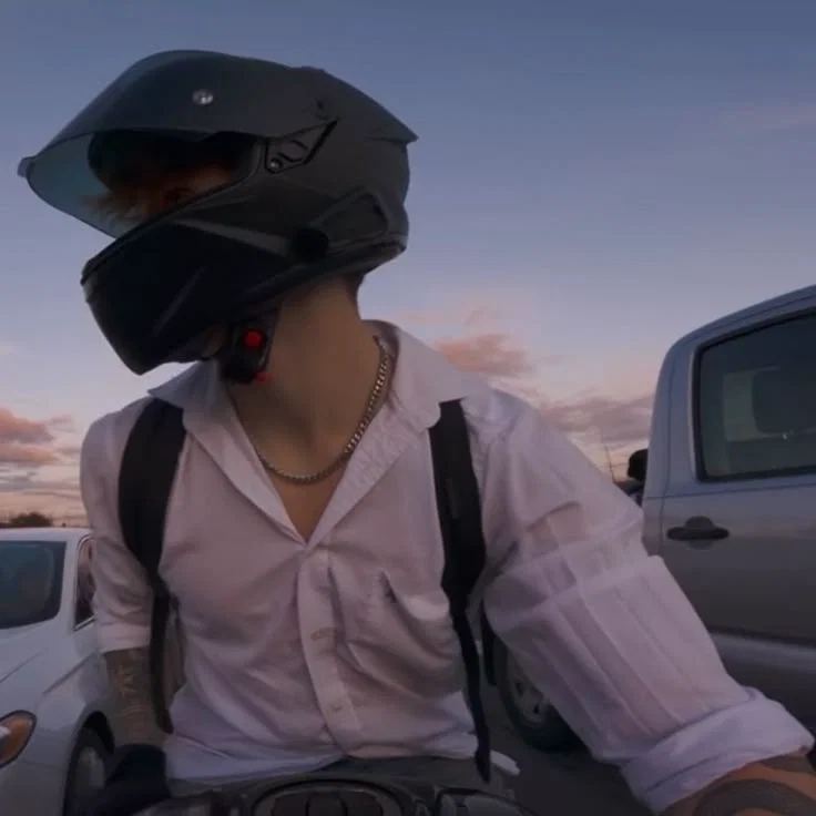 The Biker - Atlas Zafeiriou | ALT