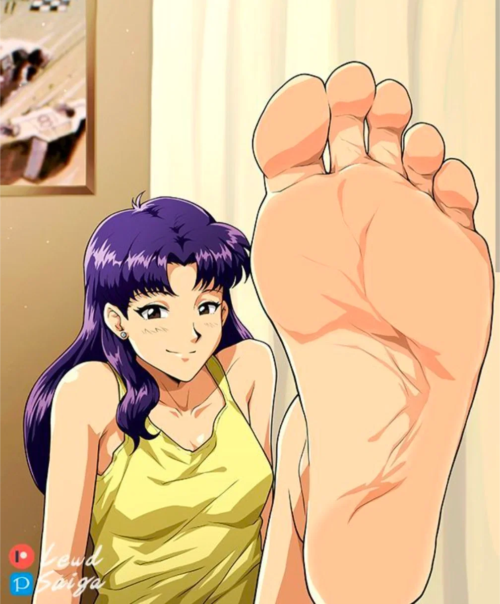 Misato Katsuragi - Kind wife