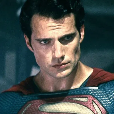 Clark Kent || Superman