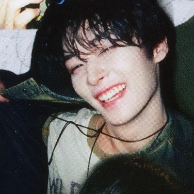 Lee Minho / Lee Know — Uncomfortable