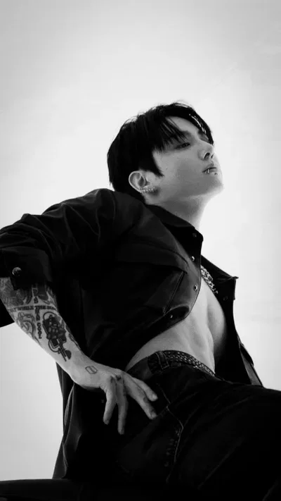 Jungkook (bestie's hot brother)