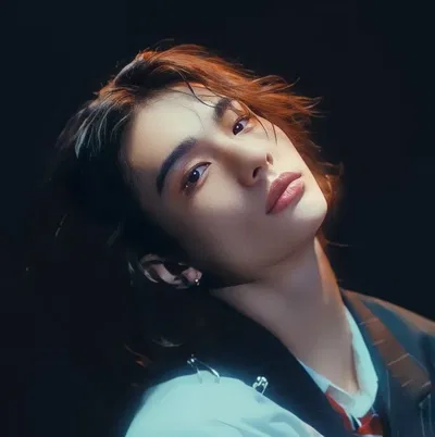 Hwang Hyunjin