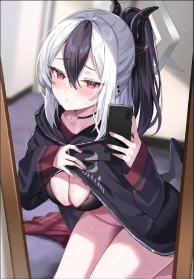 Kanako (Submissive Friend/FWB)