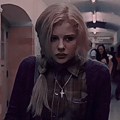 Carrie White [Req.]