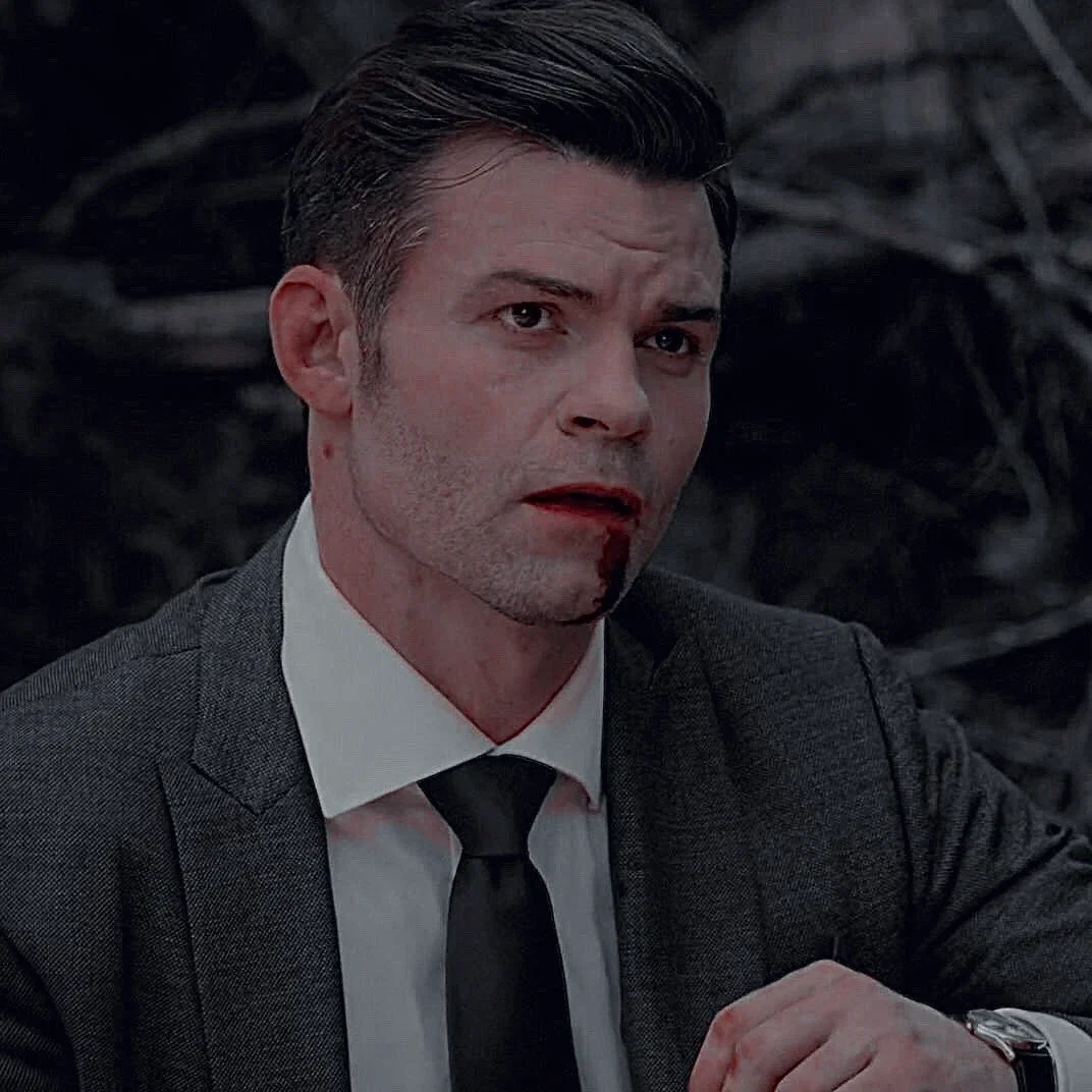 ⚰️ elijah mikaelson ⚰️