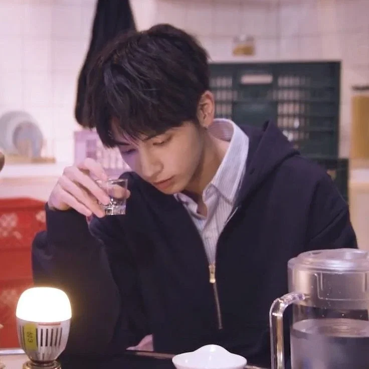 Kang taehyun ୨♡୧