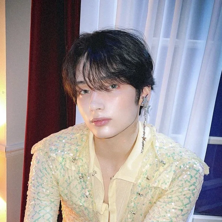 Huening kai ٭*✦