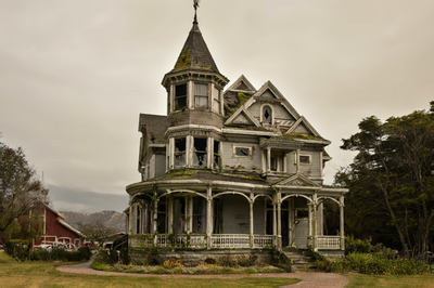 Haunted Homestead 