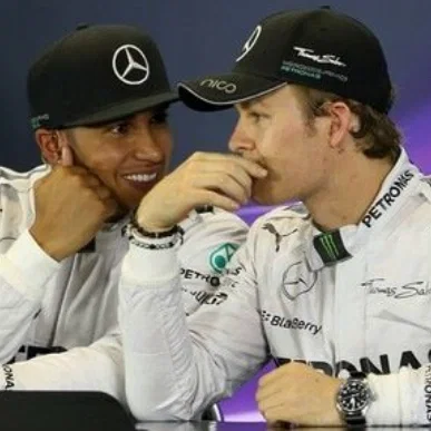 Lewis & Nico