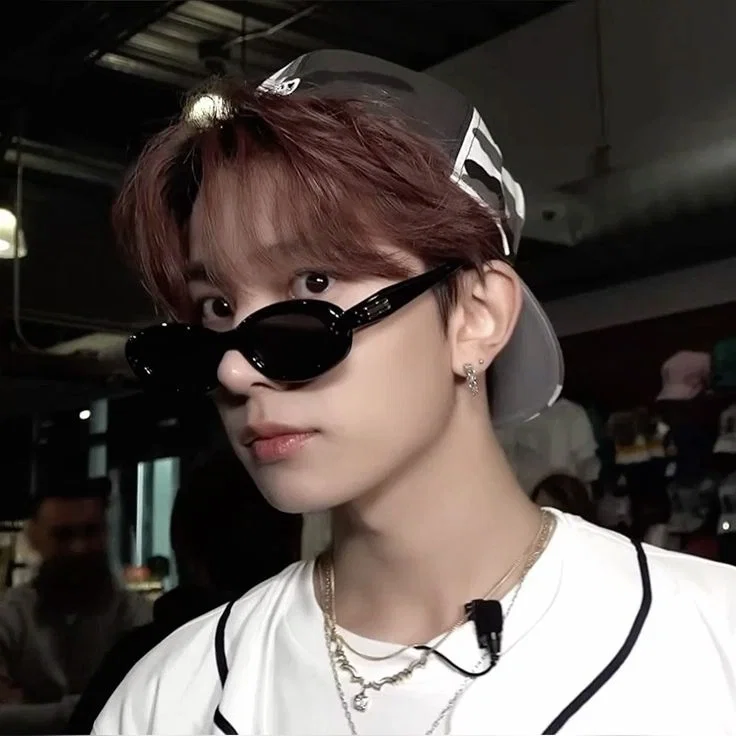 愛┆Lee Heeseung
