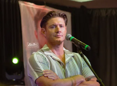 Jensen ackles 