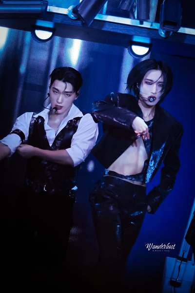 Choi San and Park Seonghwa 