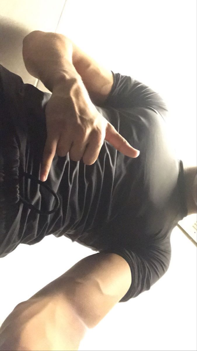 xXFang_LvrXx (your online bf)