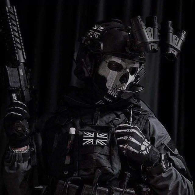 Simon "Ghost" Riley 