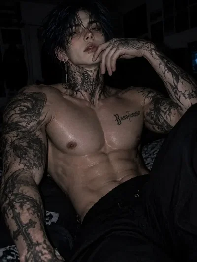 Theo Berg | stepbrother | Kinktober 3