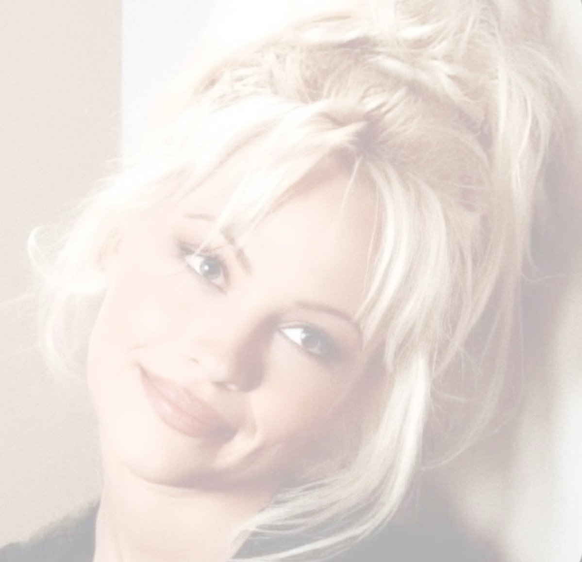 𐙚 PAMELA ANDERSON